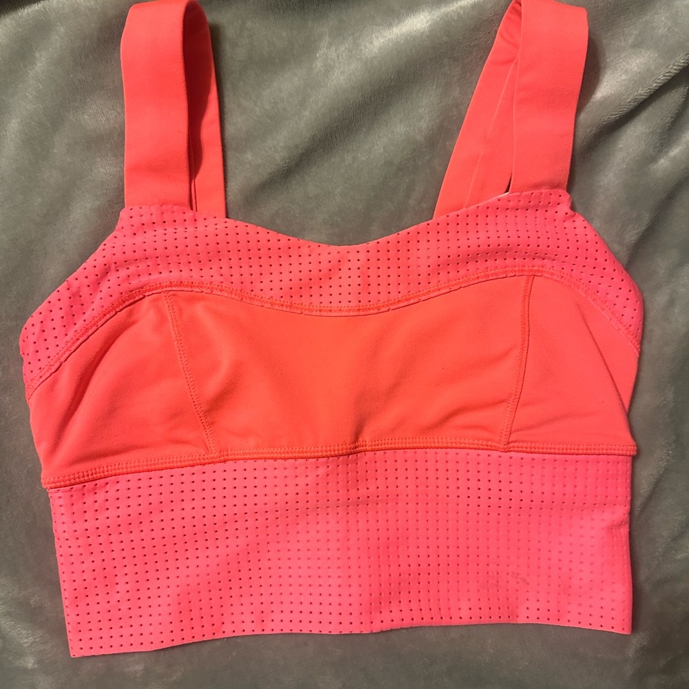 Lululemon Var City Long Line Sports Bra Luxtreme Mesh RARE Coral Size 4